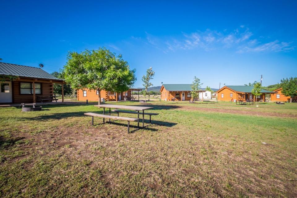 River Bluff Cabins Rio Frio Pokoj fotografie
