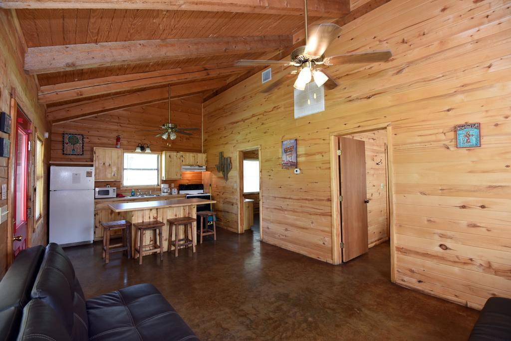 River Bluff Cabins Rio Frio Exteriér fotografie