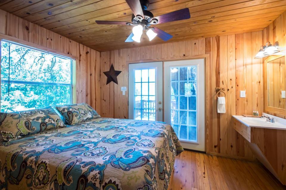 River Bluff Cabins Rio Frio Exteriér fotografie